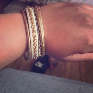 Five vintage bracelets
